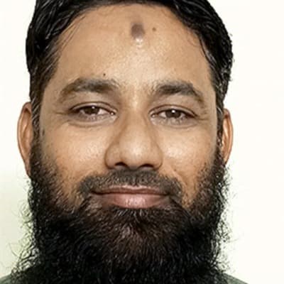 Nadir Khan